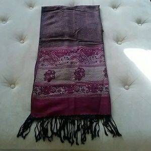 Trendy and exotic scarf/wrap